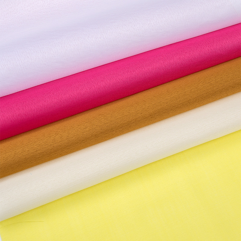 TMIE-08-5-1 115CM Larghezza leggera 65GSM Colore personalizzato e più di 100+ colori Tessuto popeline di poliestere con fodera tinta