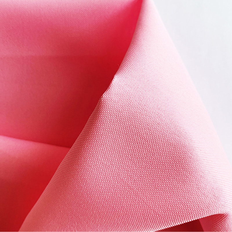 TWILL TMIE-03-1-5 Tessuto in poliestere twill minimo opaco di peso medio da 170 g/m²